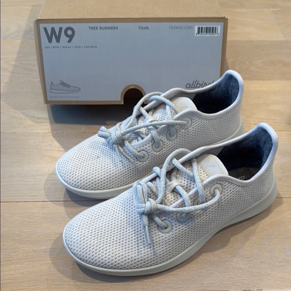 Allbirds Tree Runners in Chalk